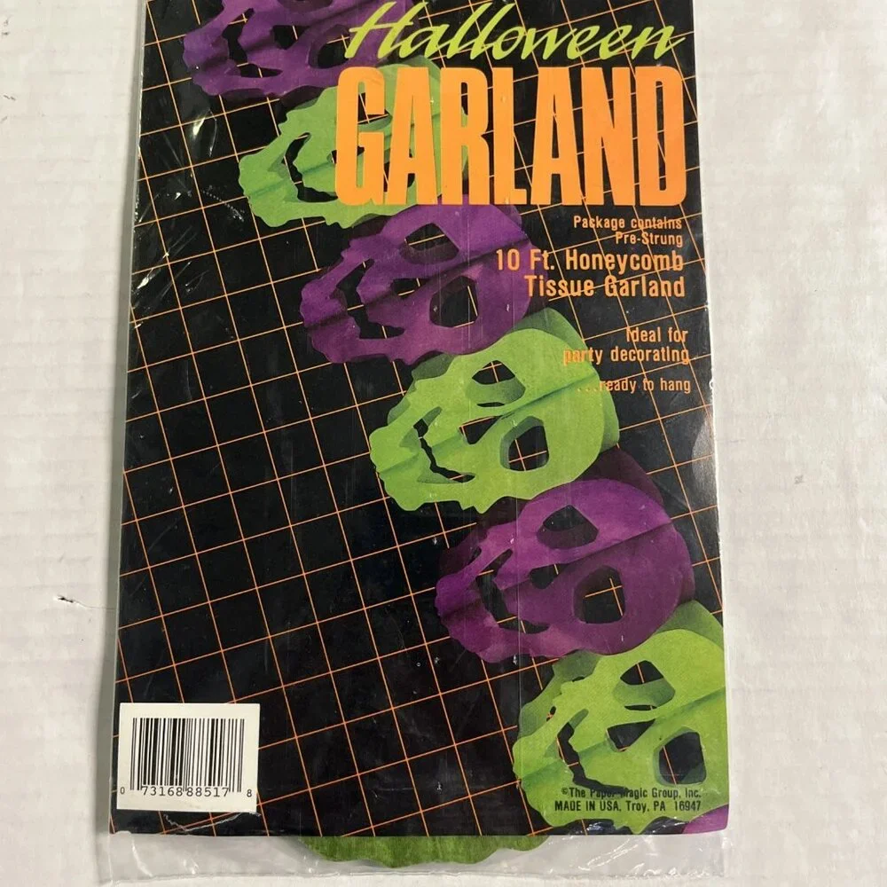 Eureka Halloween Honeycomb Halloween‎ Garland Skulls Green Purple Tissue NOS
